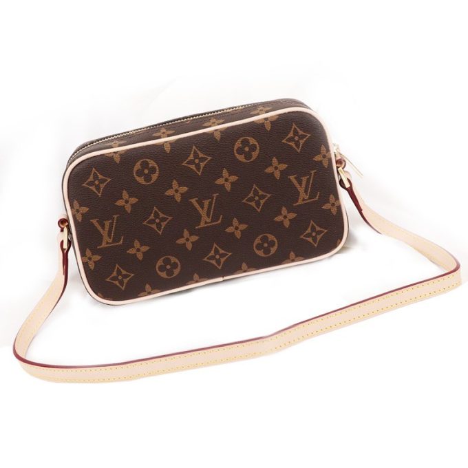 L hot sale Pochette Cite Monogram Canvas Handbag - Image 5