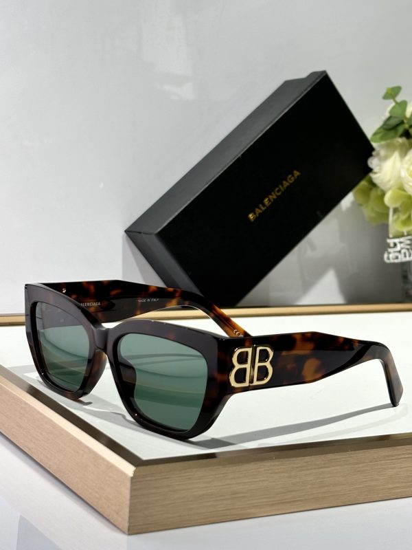 BALE**IAGA Eyewear SIZE: 56-17-130
