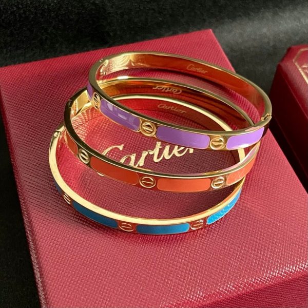 Car Bracelet 010