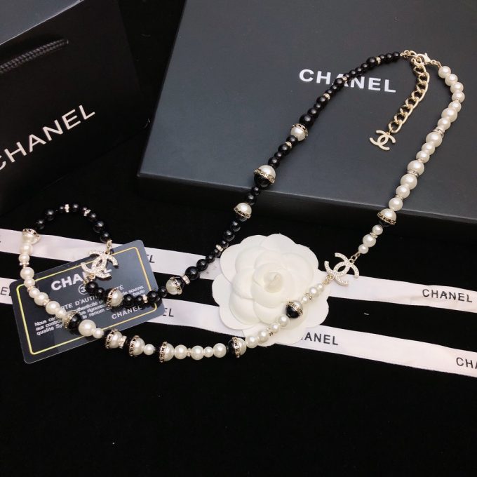 cc Necklace - Image 4
