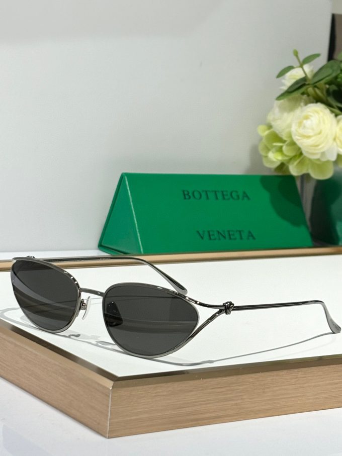 BOTTEG* VENE*A Eyewear SIZE: 57-19-130 - Image 2