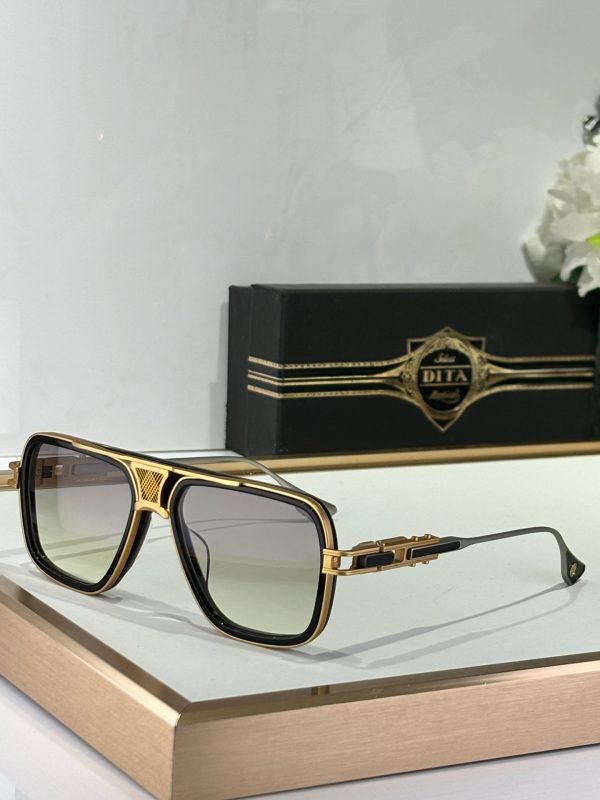 D*TA Eyewear SIZE: 995-30-125
