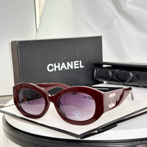 CC* Eyewear SIZE: 52-20-145