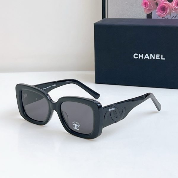 CC* Eyewear SIZE: 53-19-145