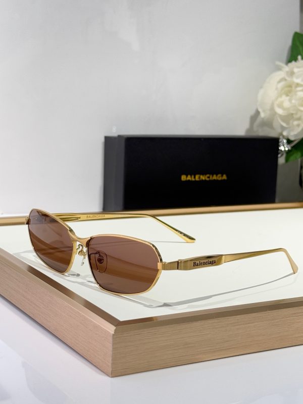 BALE**IAGA Eyewear SIZE: 66-17-135