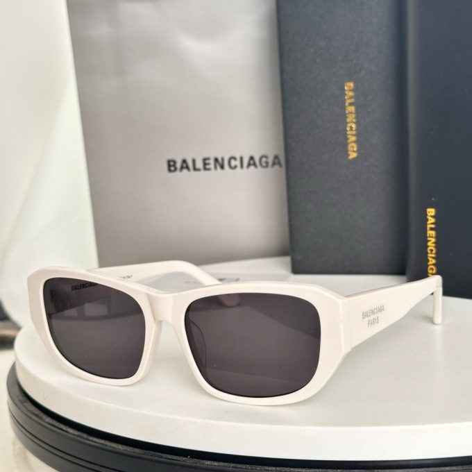 BALE**IAGA Eyewear SIZE: 57-17-145 - Image 4