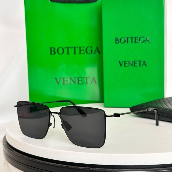 BOTTEG* VENE*A Eyewear SIZE: 58-17-145