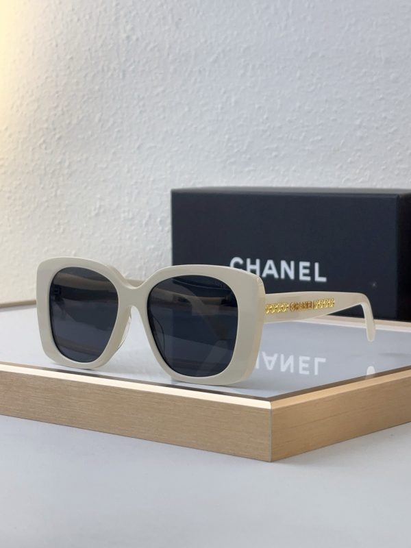 CC* Eyewear SIZE: 53-18-145