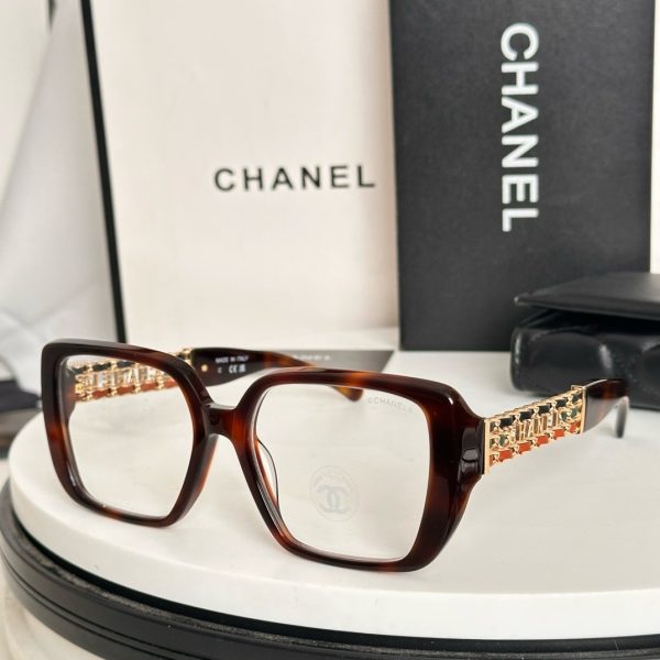 CC* Eyewear SIZE: 54-17-140