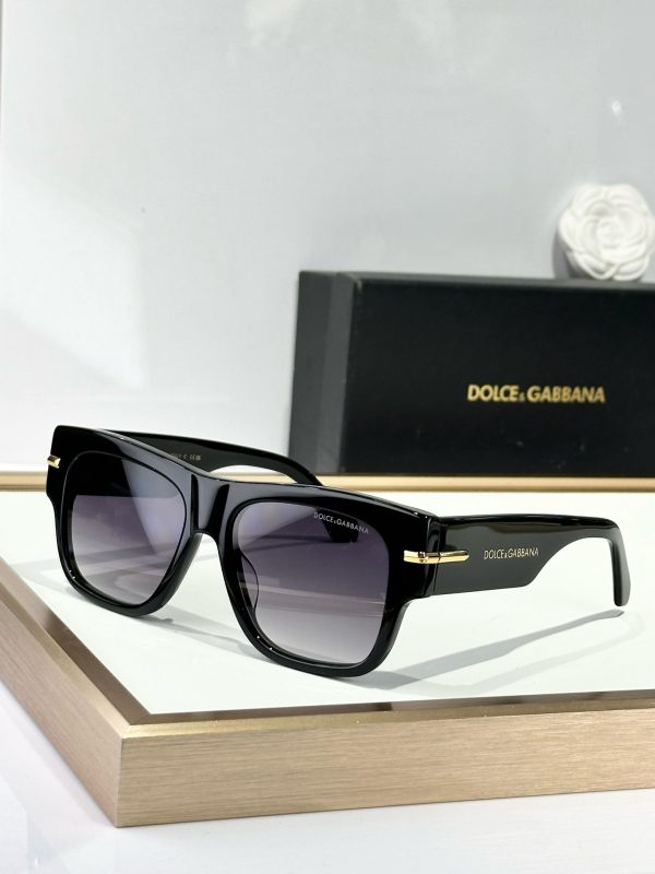D*G Eyewear SIZE: 54-17-145