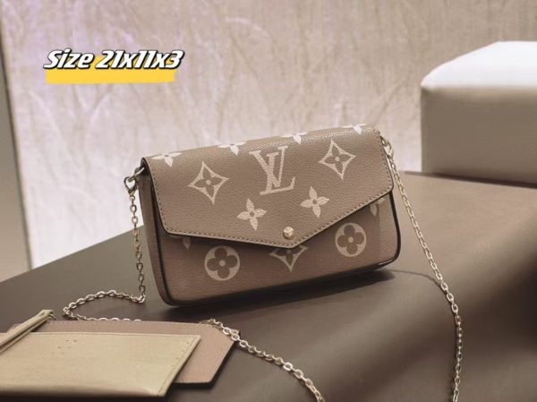 Bags Set-Size 24X17X11Cm,21X11X3Cm,10X9Cm