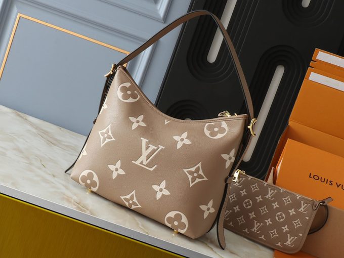M24141 M46288 M46293 M46277 M46298 M46203 Classic Top Quality 29X24X12Cm Khaki Real Leather Adjustable Strap Handbag With Square Pocket Charm Bb-921595 - Image 2