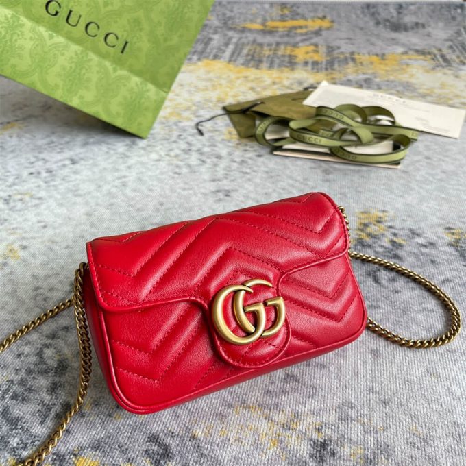 GG Marmont matelasse leather super mini bag - Image 16