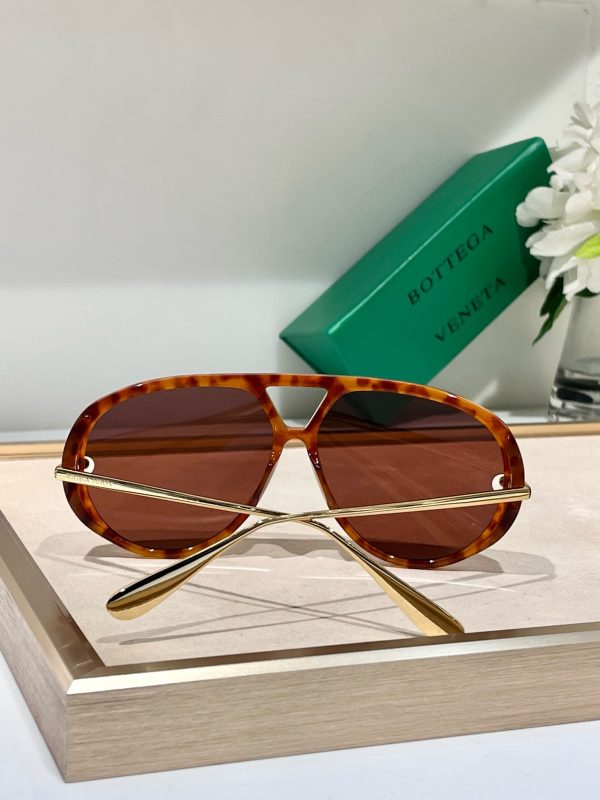 BOTTEG* VENE*A Eyewear SIZE: 63-12-145