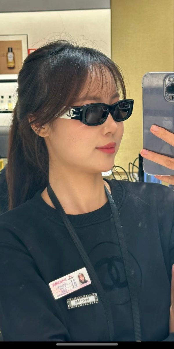CC* Eyewear SIZE: 52-19-140
