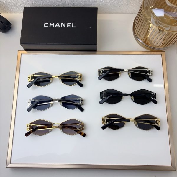 CC* Eyewear SIZE: 53-18-140