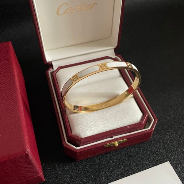 Car Bracelet 011