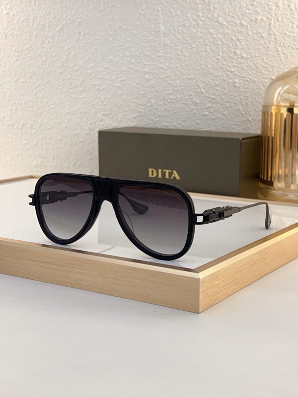 D*TA Eyewear SIZE: 58-16-137