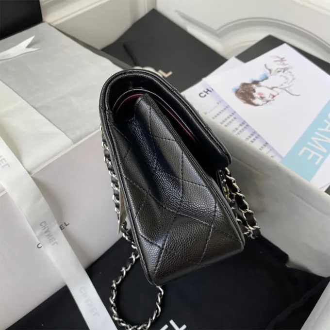 SMALL CLASSIC HANDBAG - Image 2