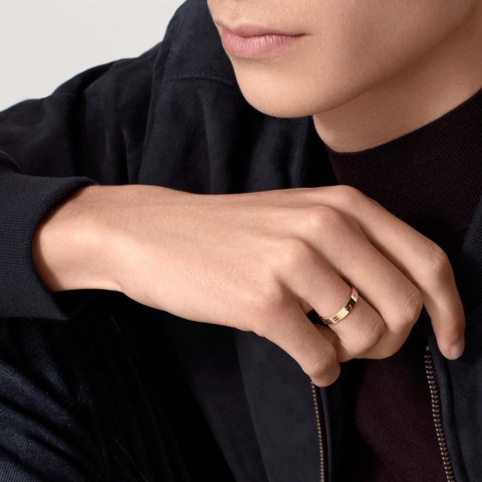 car The LOVE WEDDING BAND Ring - Image 8