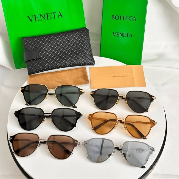 BOTTEG* VENE*A Eyewear SIZE: