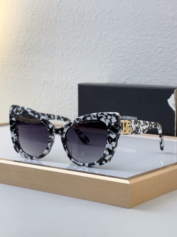 D*G Eyewear SIZE: 53-20-140