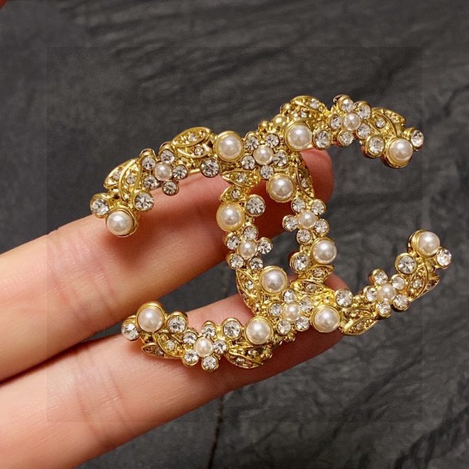 CC new arrival brooch 004 - Image 3