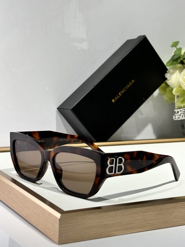 BALE**IAGA Eyewear SIZE: 56-17-130