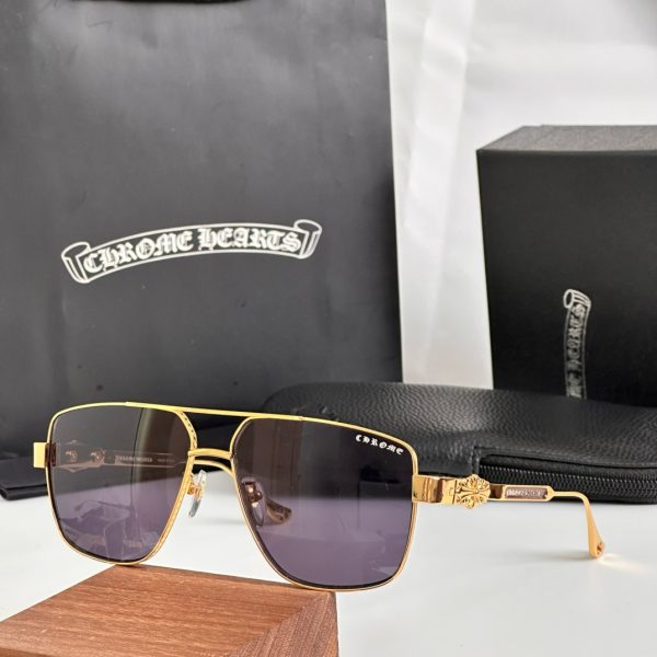 CHROM* HEARTS Eyewear SIZE: