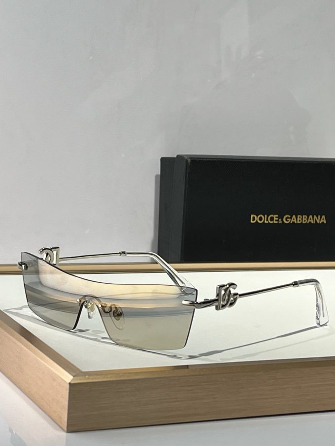 D*G Eyewear SIZE: 137-37-145 - Image 5