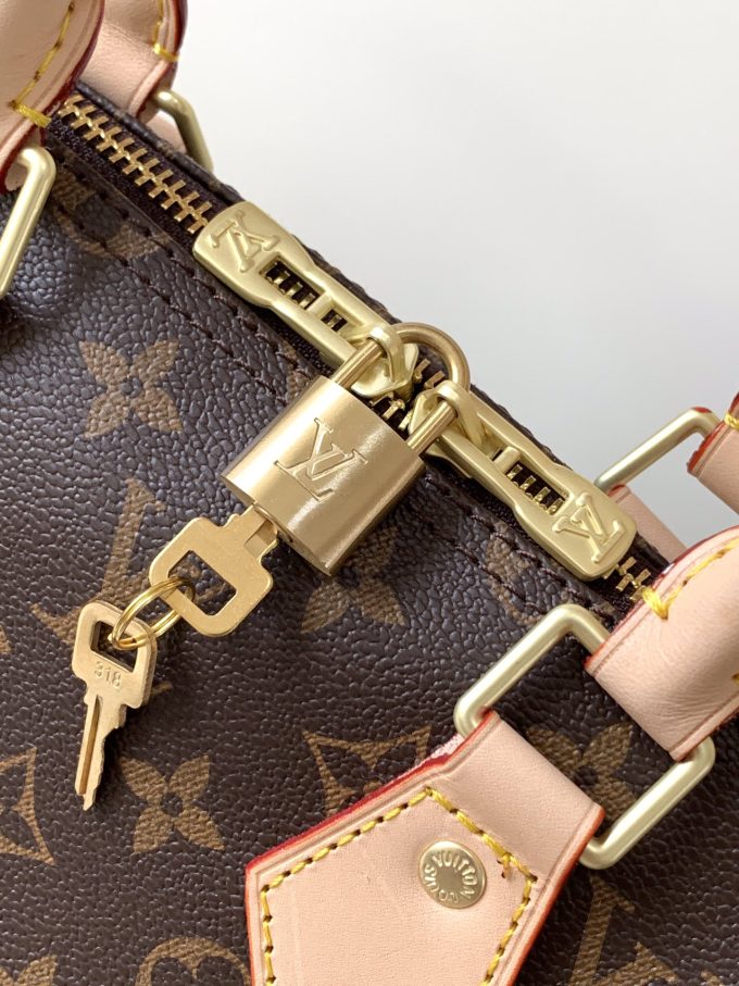 40390 Woman Handbag 25X19X15Cm - Image 4