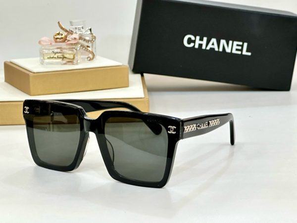 CC* Eyewear SIZE: 53-21-140