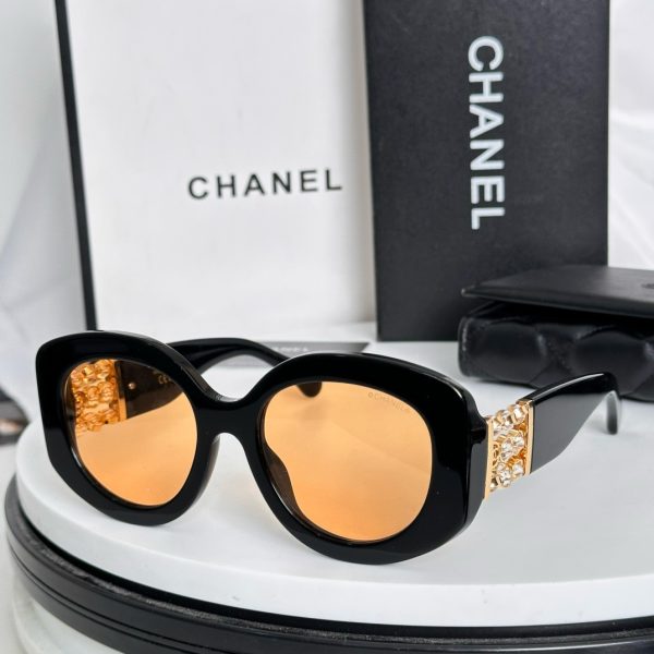 CC* Eyewear SIZE: 54-18-140