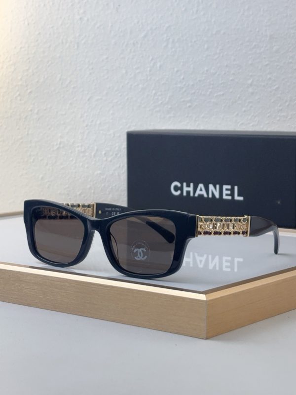 CC* Eyewear SIZE: 54-19-145