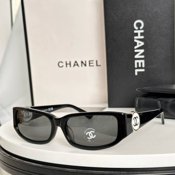 CC* Eyewear SIZE: 56-18-137