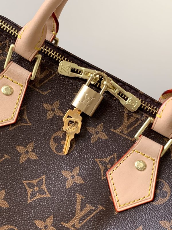 40391 Woman Handbag 35X23X18Cm