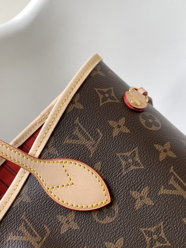 4 Color M40995 Woman Handbag 31 X 28 X 14 Cm