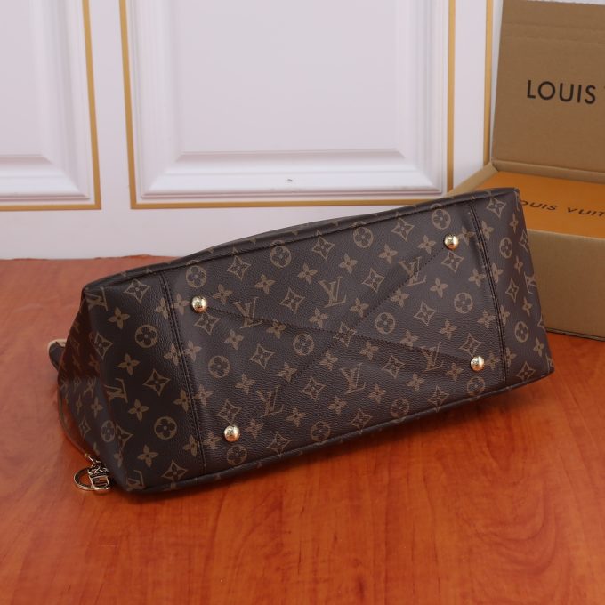 N41174 M40249 N40253 M44869 Handbag 46 X 32 X 24Cm - Image 7