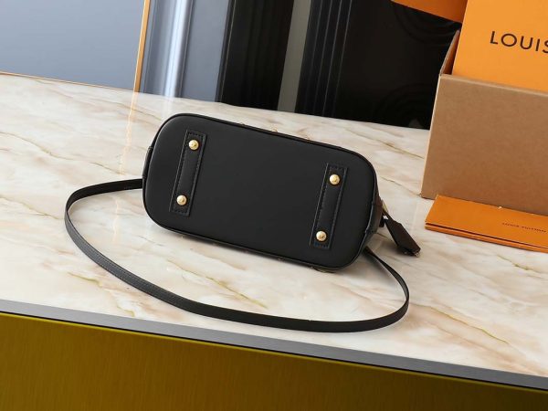 New M13078 M53152 High Quality 17.5×11.5×23.5Cm Real Leather Handbag With Strap Bb-928085