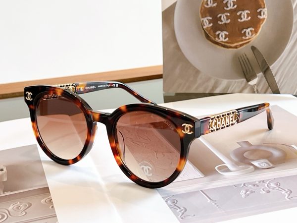 CC* Eyewear SIZE: 53-22-145