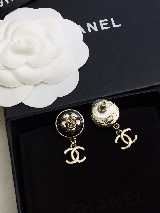 cc Earrings - Image 3