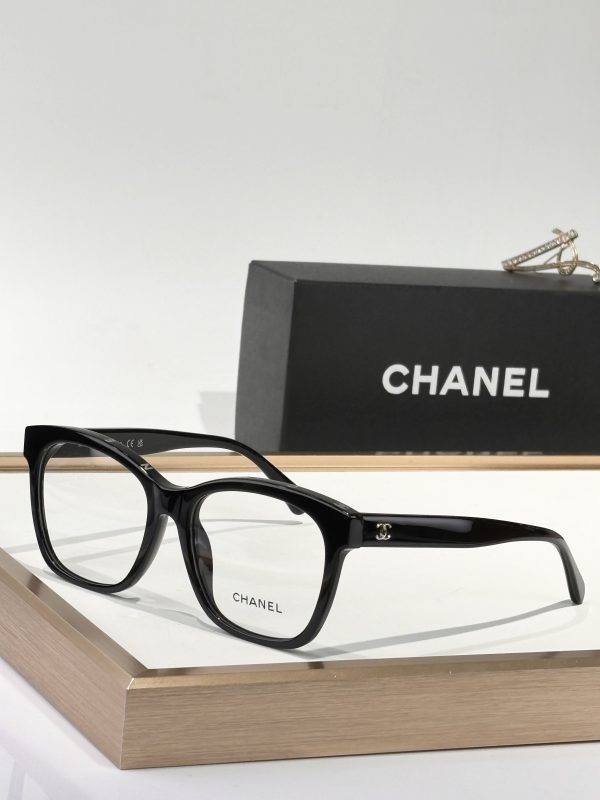 CC* Eyewear SIZE: 53-17-140