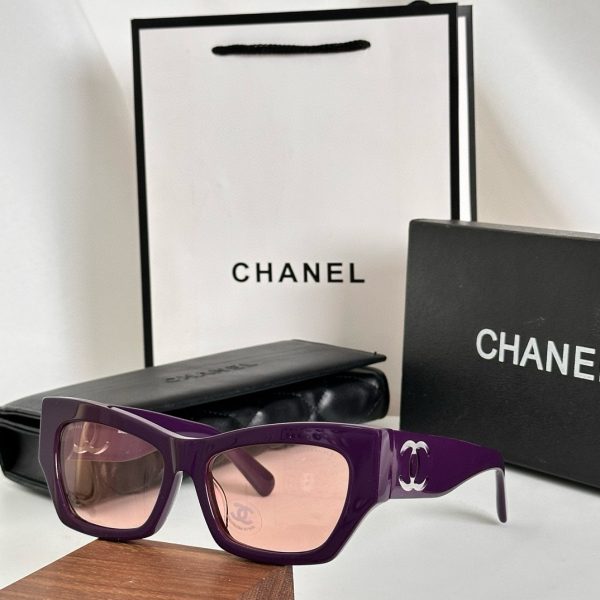 CC* Eyewear SIZE: