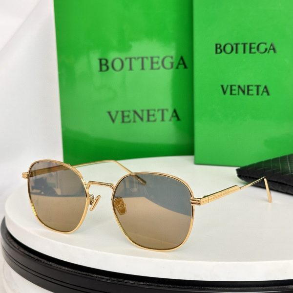 BOTTEG* VENE*A Eyewear SIZE: 55-21-140