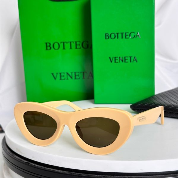 BOTTEG* VENE*A Eyewear SIZE: 51-23-140