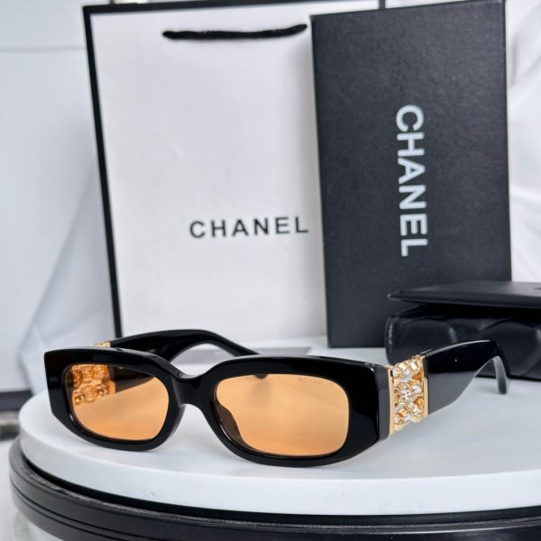 CC* Eyewear SIZE: 54-18-140