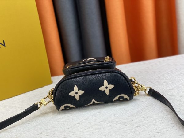 4 Color M82208 M82347 M82335 Handbag 17X12X9.5Cm