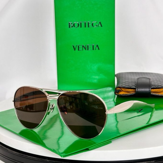 BOTTEG* VENE*A Eyewear SIZE: 64-13-135 - Image 8