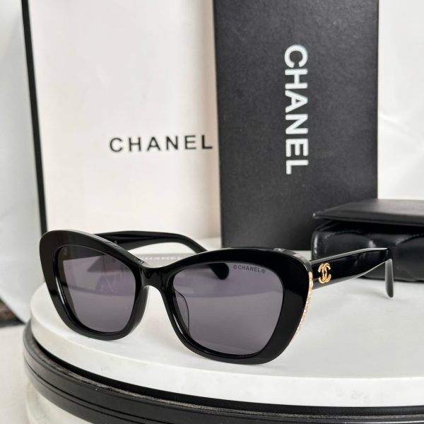 CC* Eyewear SIZE: 55-18-140