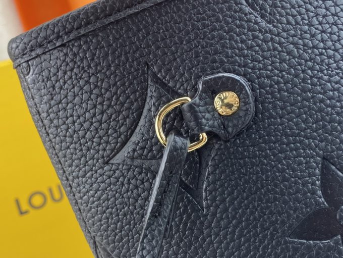 M45685 Woman Handbag 32X29X17 Cm - Image 4